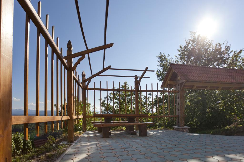 Vineyard Cottage Lustek نوفو ميستو المظهر الخارجي الصورة