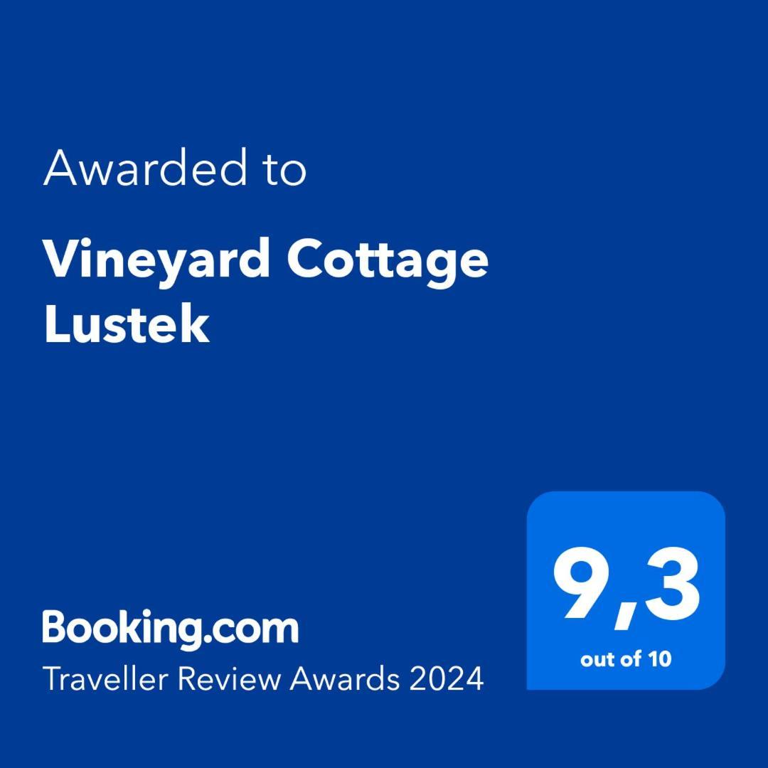 Vineyard Cottage Lustek نوفو ميستو المظهر الخارجي الصورة