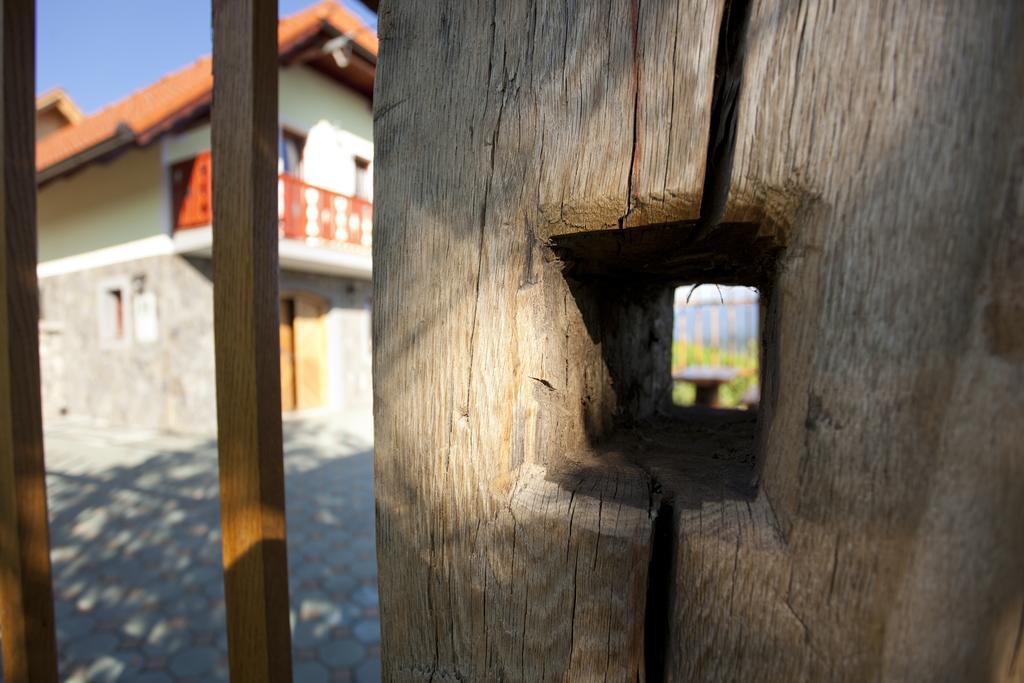 Vineyard Cottage Lustek نوفو ميستو المظهر الخارجي الصورة
